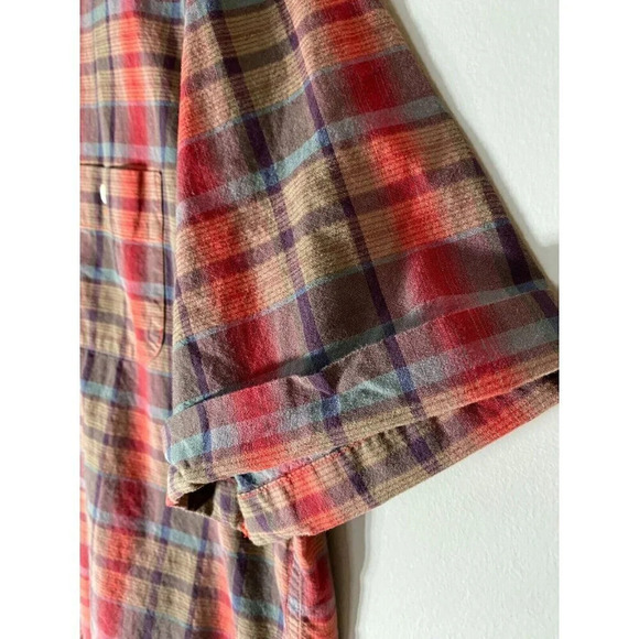 L.L. Bean Men's Size Large Plaid Short Sleeve Outdoor Button Down Shirt in Brown - Picture 9 of 16